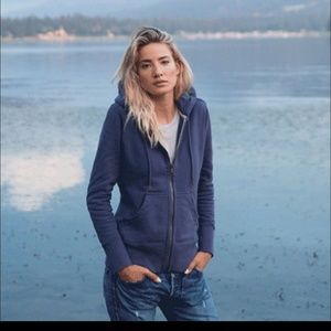 American Giant Classic Full-Zip in Blue Gray